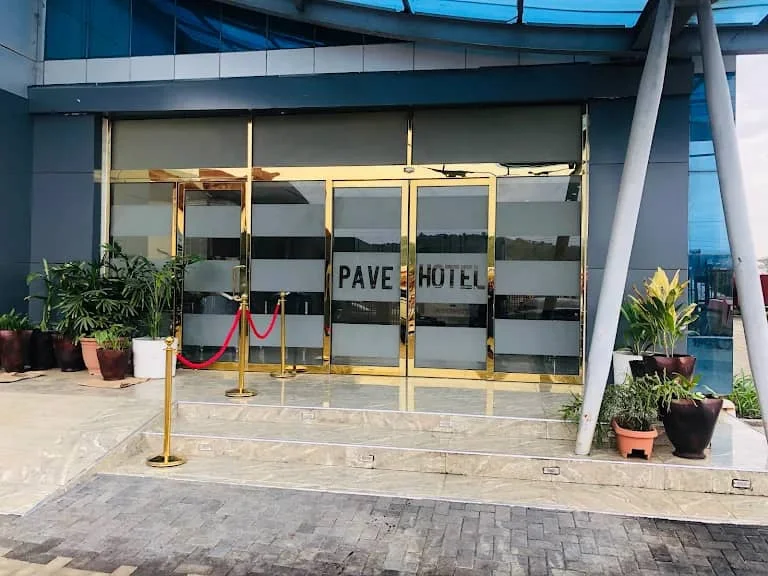 Pave Hotel And Suite