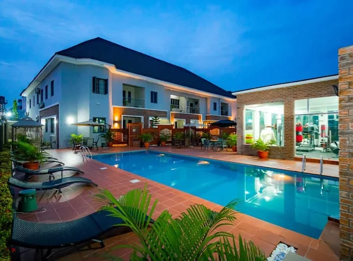 D'Stolz Villa & Hospitality