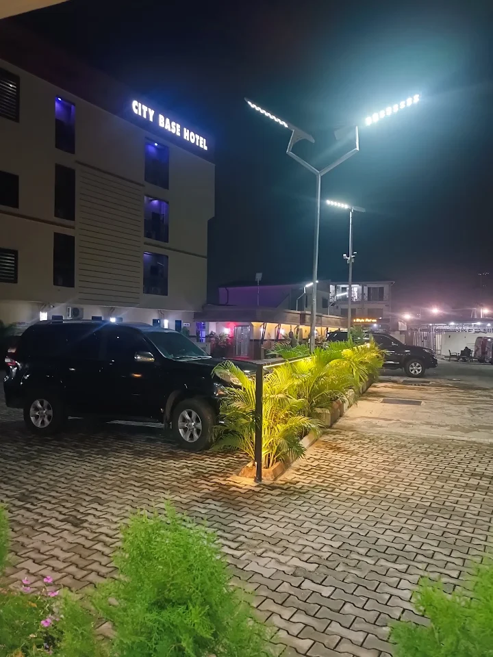 City base hotels