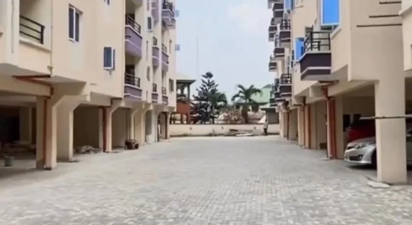 Chizzy apartment