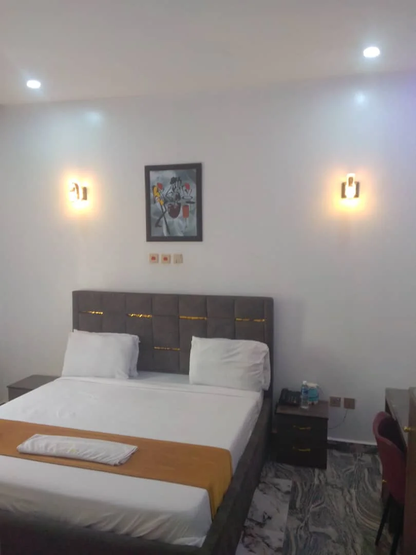 Premium Suite