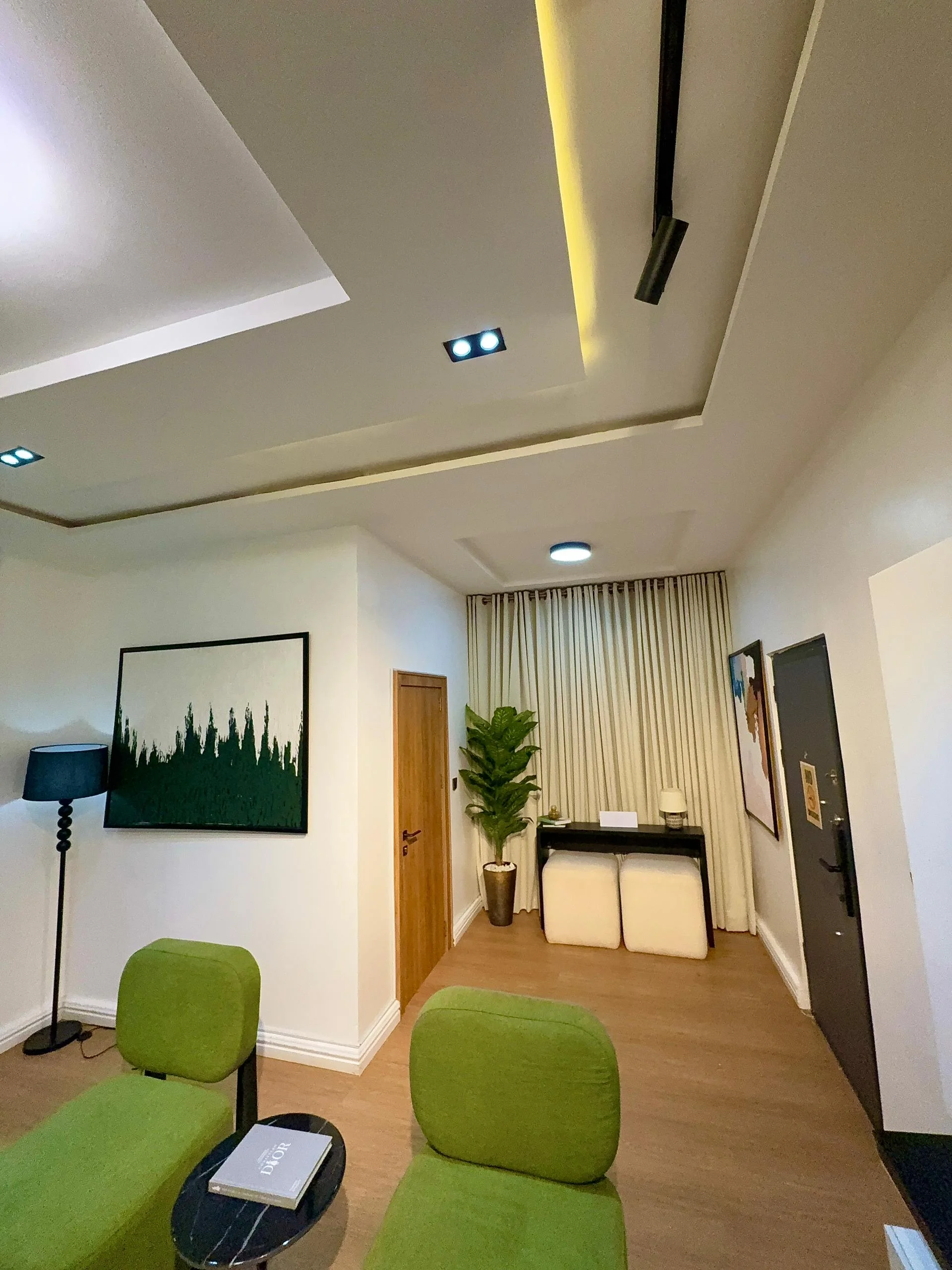 1 Bedroom Apartment