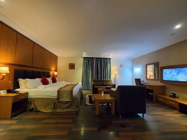 Executive Suite