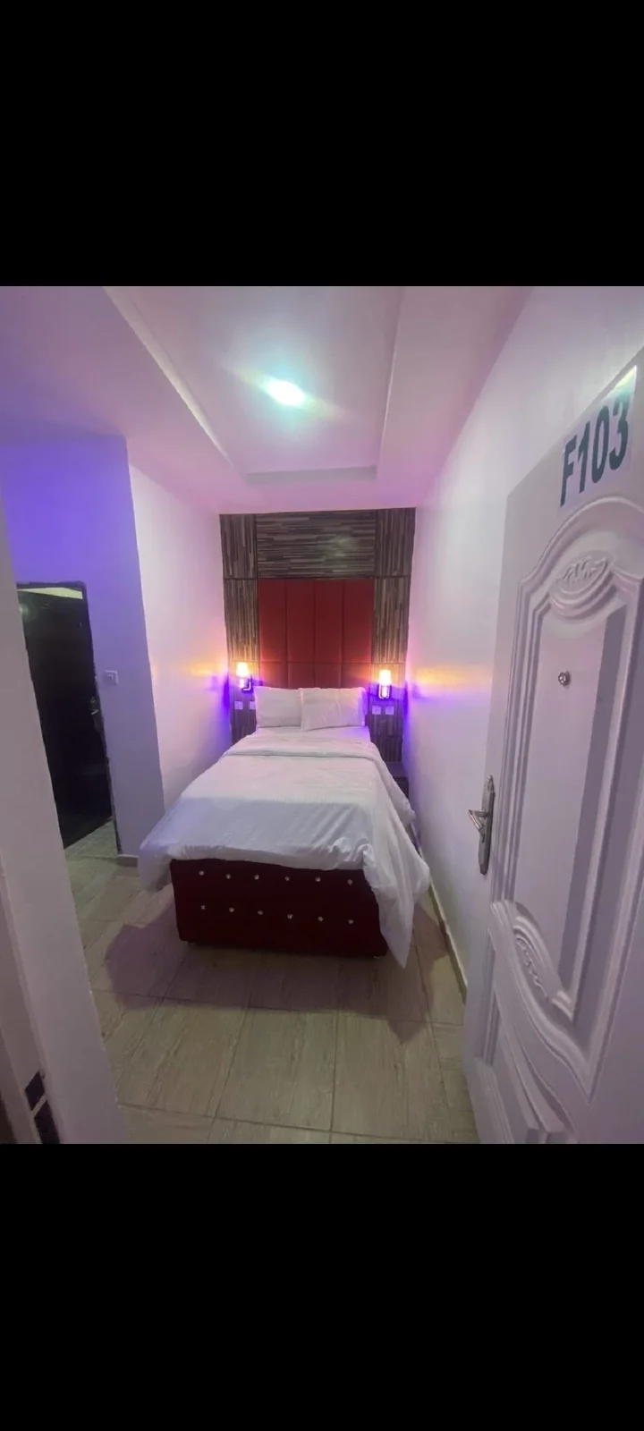 Economy Room