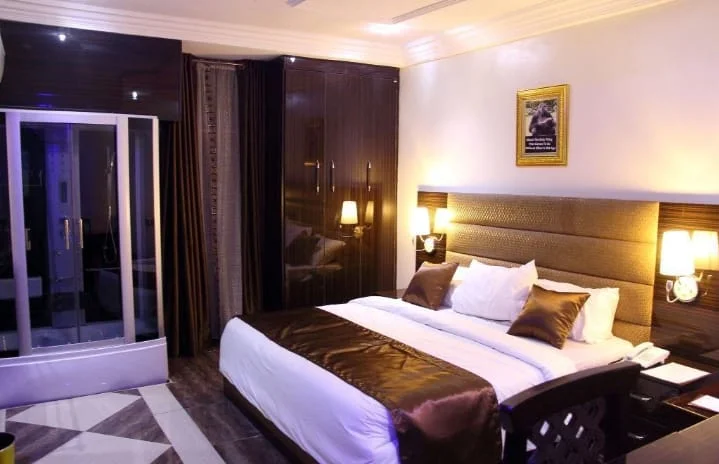 Executive Room