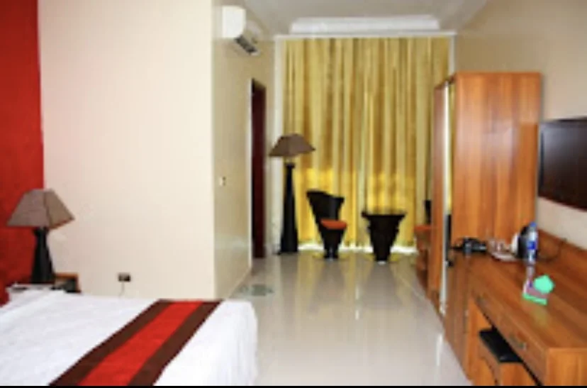 Diplomatic Room