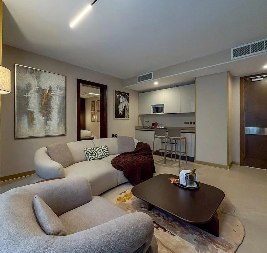 Diplomatic Suite