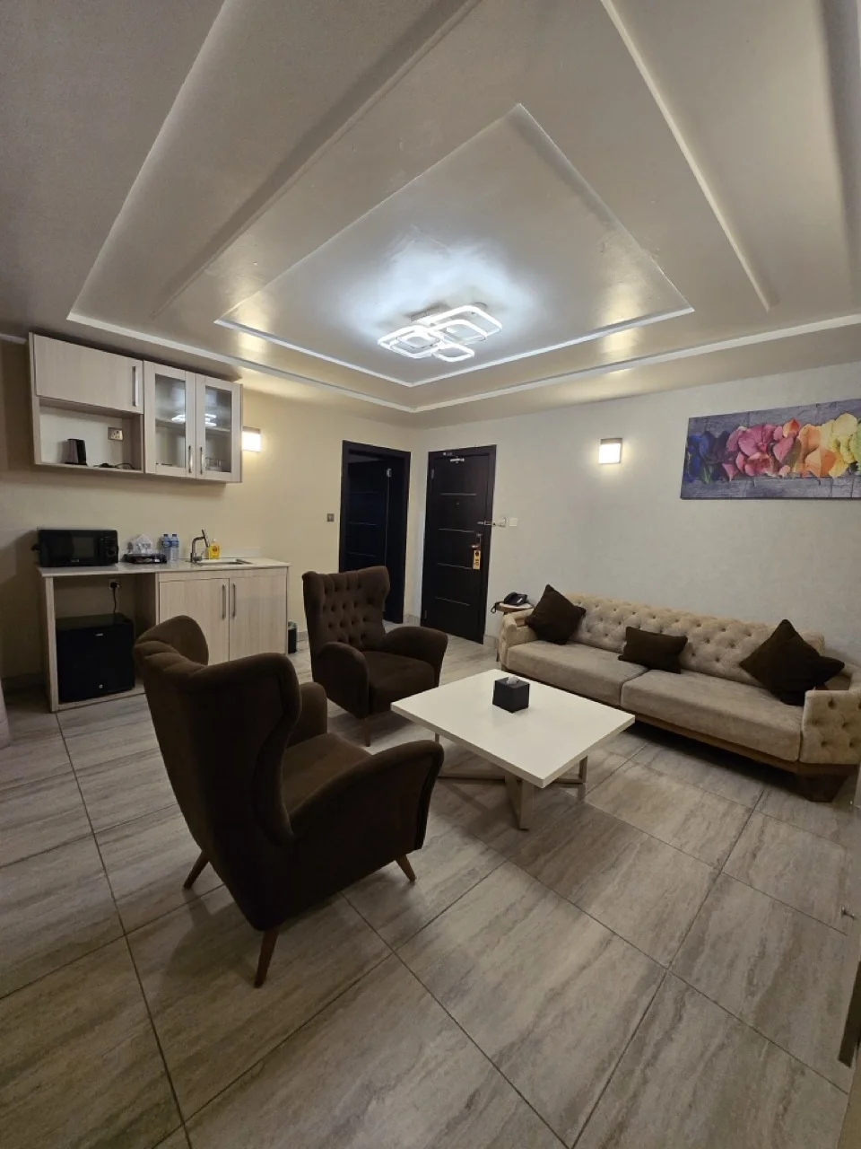 Deluxe Suite