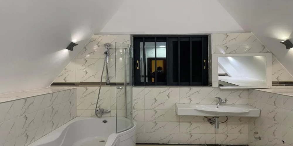 King Room with Balcony