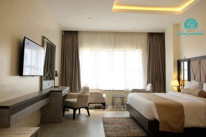 Premium Suite