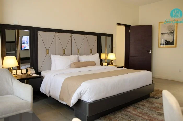 SIGNATURE VIP SUITE with City view