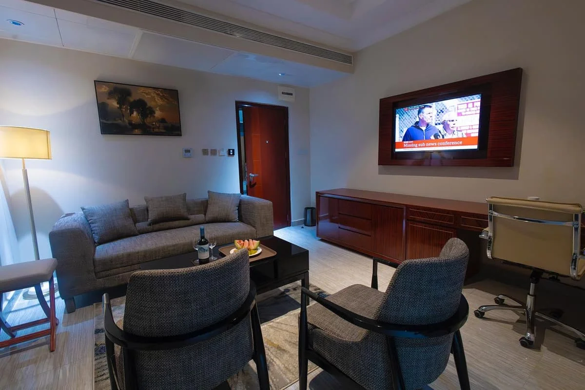 Deluxe Suite