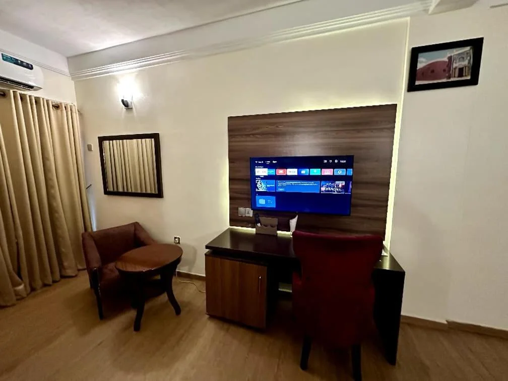 Royal room