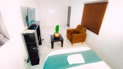 Deluxe king room
