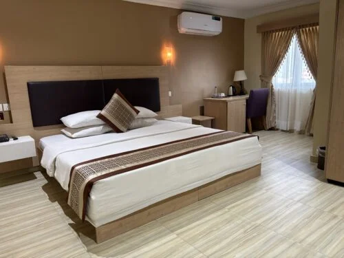 Diplomatic suites