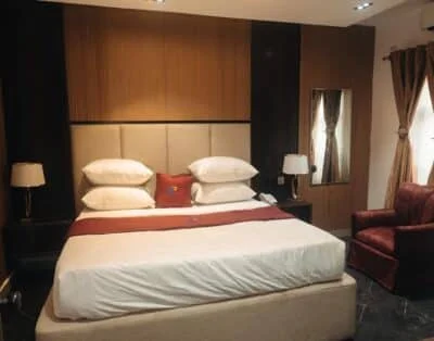 Mini suites