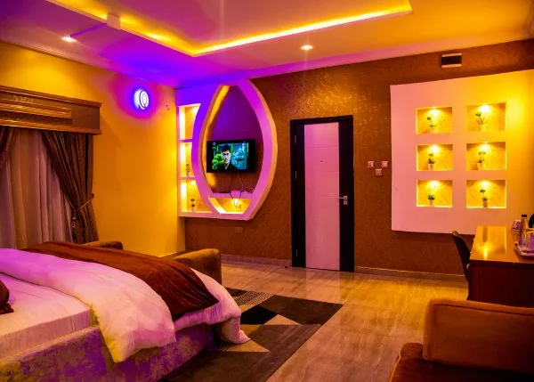 Standard and executive room