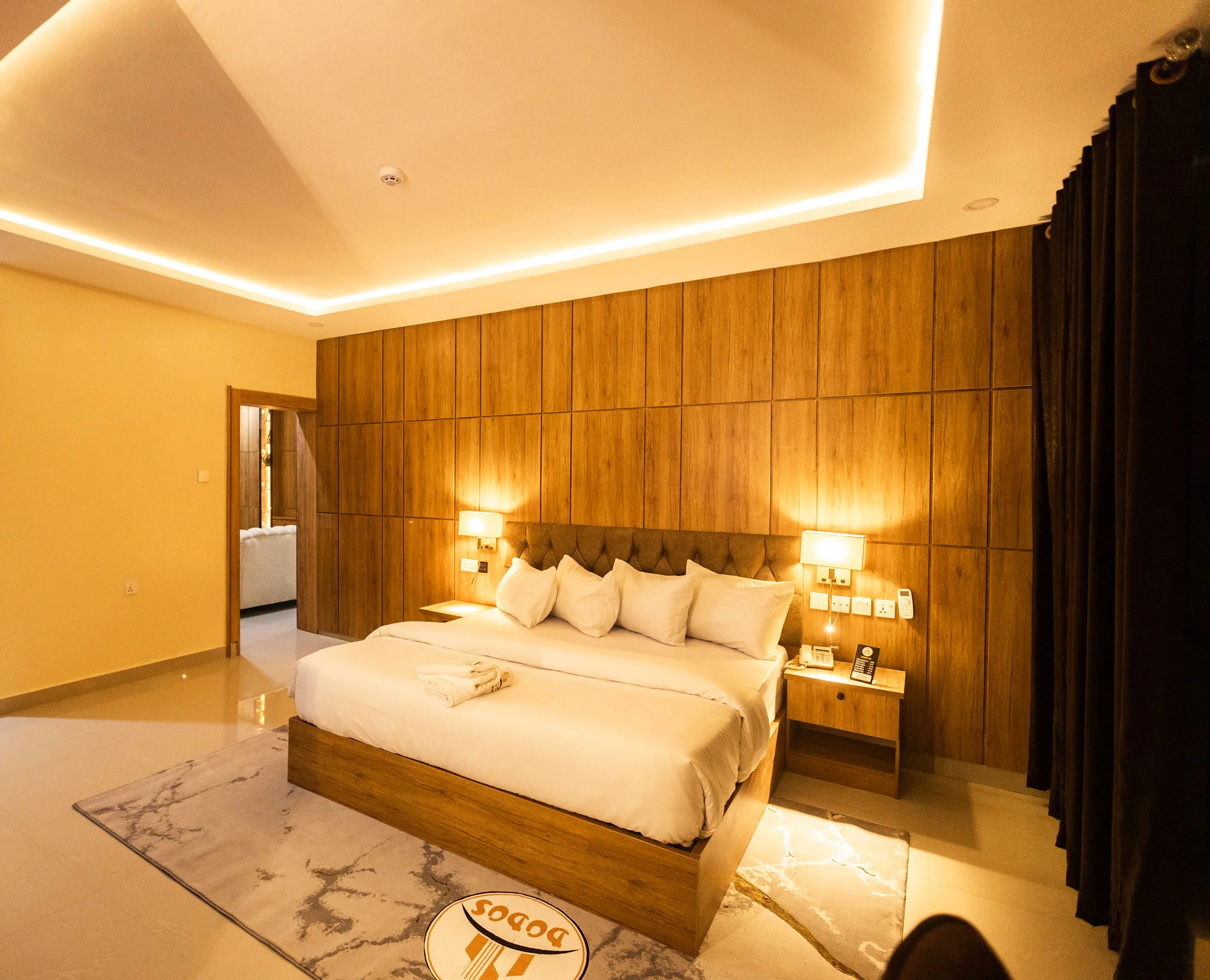 Luxury/ Royal room