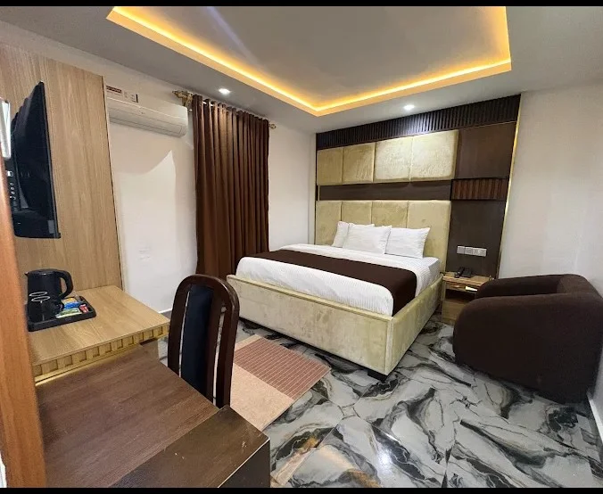 Suites