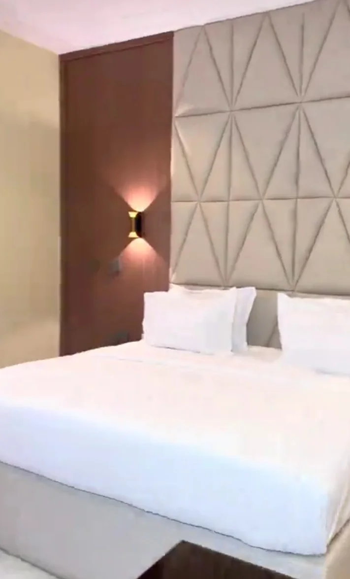 Executive business suite